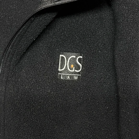 Patagonia Vest Mens XL Black Fleece Full Zip Pockets DGS Law Logo Hiking - Picture 3 of 9